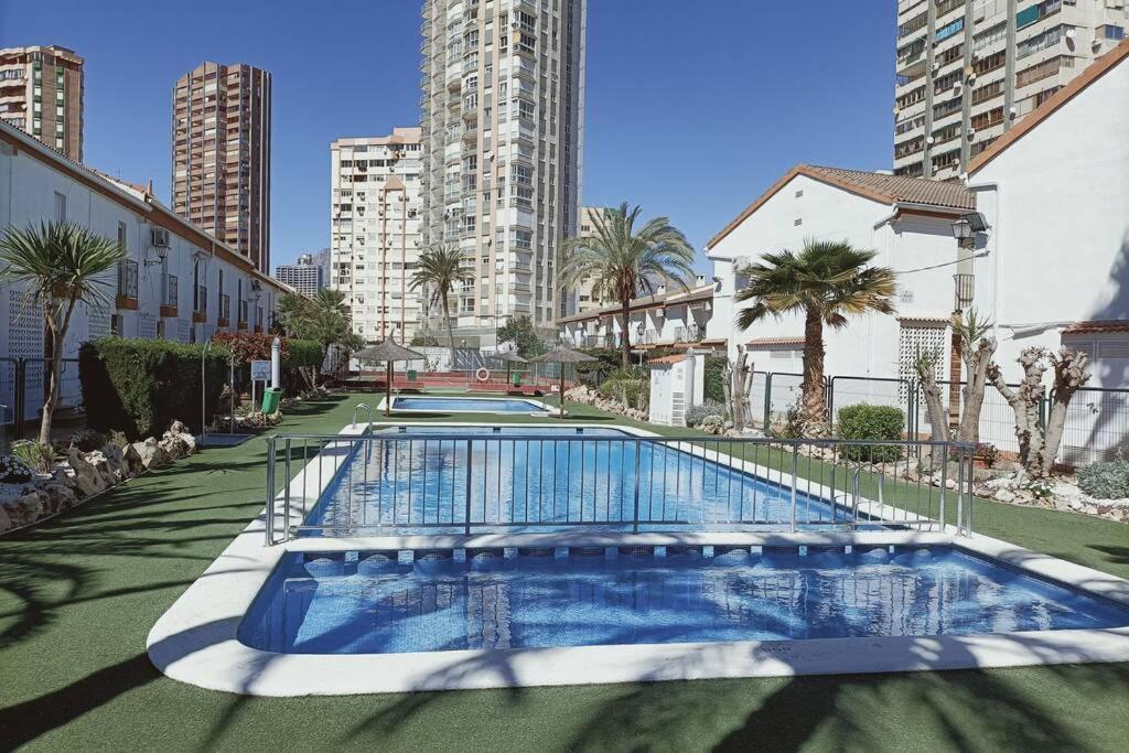 2 Bedroom Townhouse In Beautiful Gated Complex Benidorm Luaran gambar